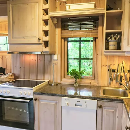 Holiday home Skafjellstoga By Interhome